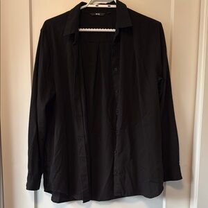 Uniqlo Black Button-Up Shirt